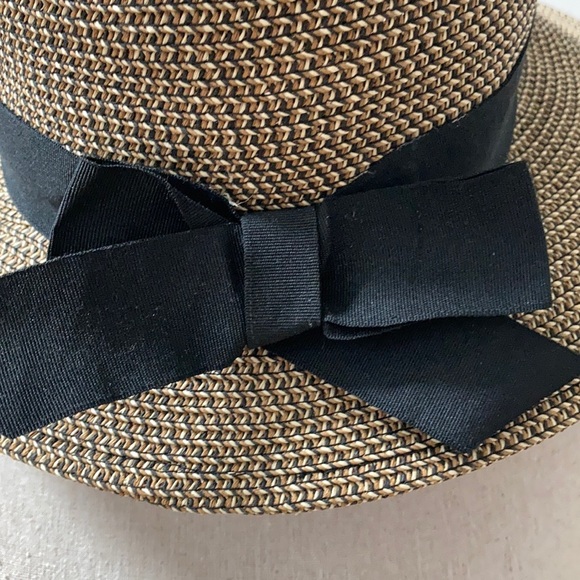Woven straw hat,black ribbon trim,NEW, adjustable - Picture 5 of 6